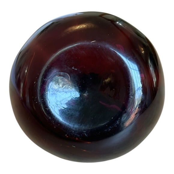 Vintage Murano Hand‎ Blown Glass Apple
Paperweight Art - Picture 6 of 8